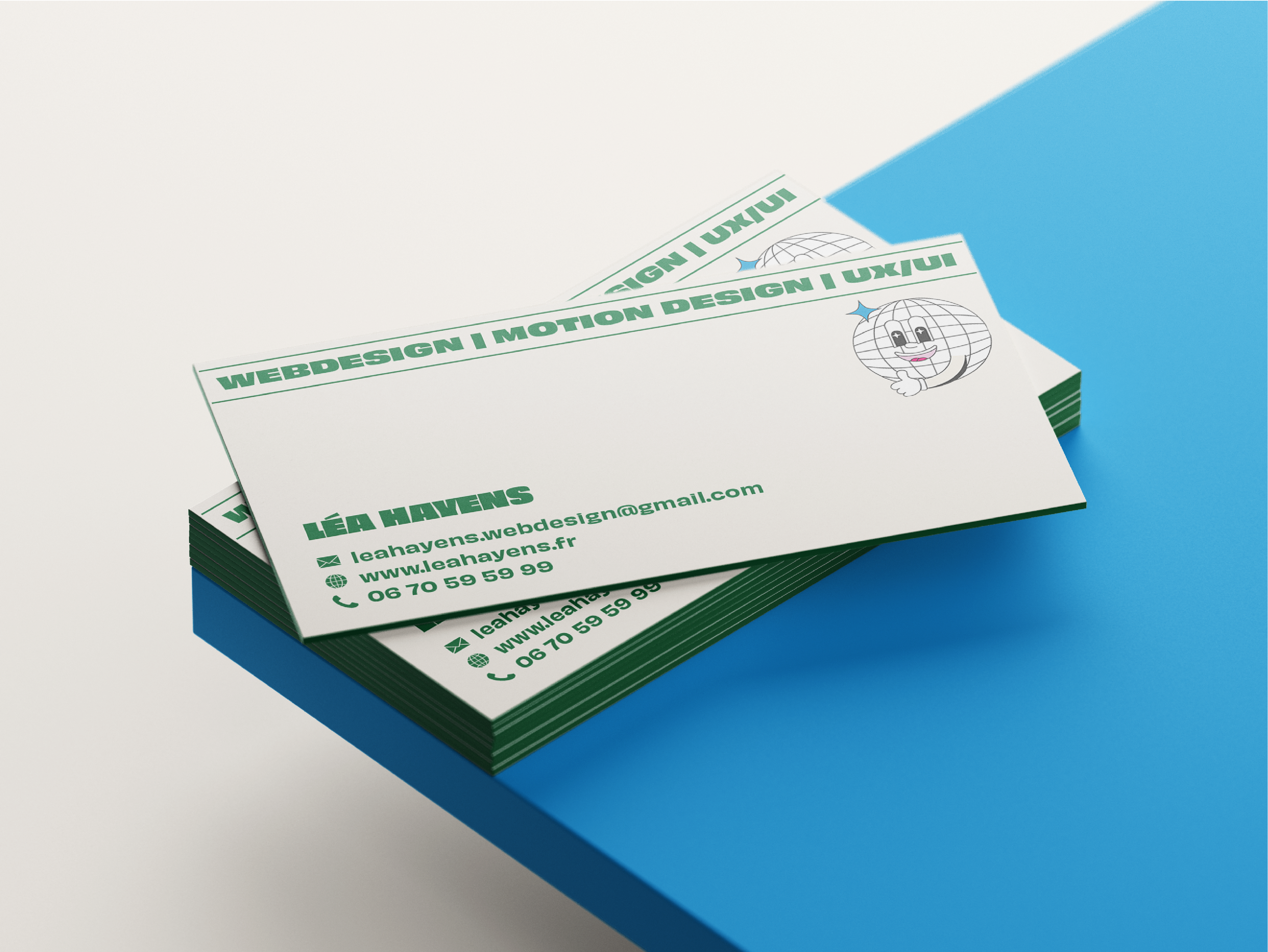 Mockup de cartes de visite - Léa Hayens